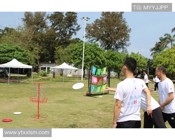 广州飞盘队与武汉飞盘队赛后复盘分析实力对比与战术探讨